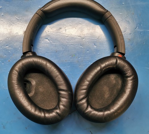 Sony 1000xm4 headphones - sony,